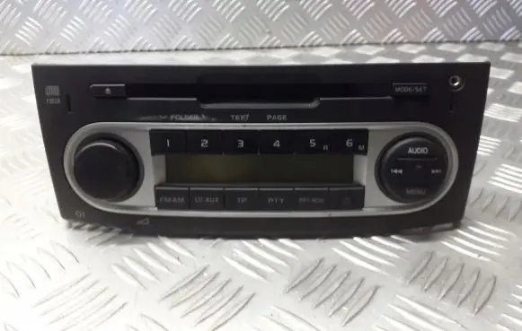 Mitsubishi Colt Radio/CD/DVD/GPS head unit MZ314167