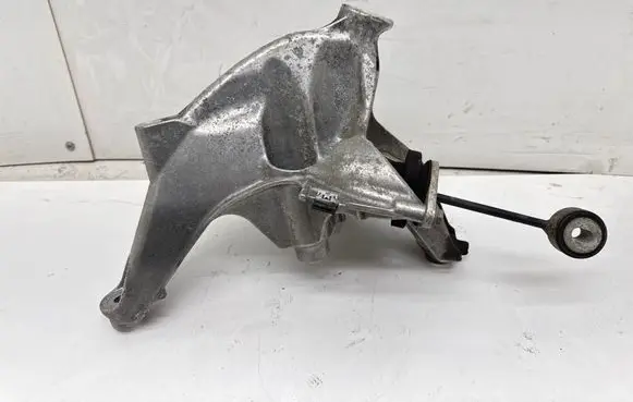 Audi Q5 SQ5 Engine mounting bracket 80A199307A