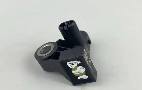 Volkswagen PASSAT B9 Airbag deployment crash/impact sensor 85E959651