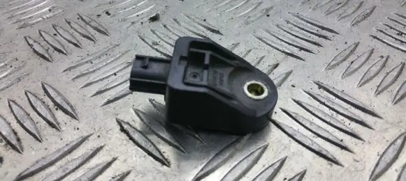 Toyota RAV 4 (XA30) Airbag deployment crash/impact sensor 8917342080
