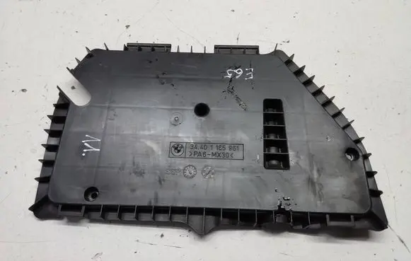 BMW 7 E65 E66 Trunk/boot trim cover 1165961 34401165961