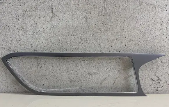 Seat Leon (5F) Radio/GPS head unit trim 5F1858061A 08619003 3520181