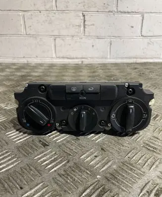 Volkswagen Golf V Climate control unit 1CF74730900