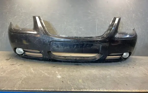 Chrysler Voyager Front bumper 802500001 04857886