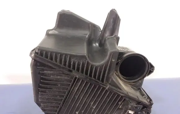 Renault Kangoo II Air filter box 8200788196