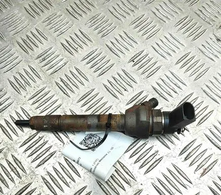 BMW 1 E81 E87 Fuel injector 0445110289 7798446