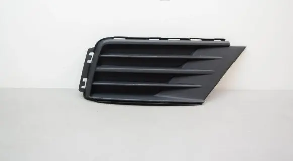 Volkswagen Caddy Front grill 2K5853666E