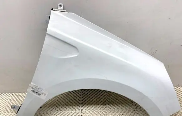 Renault Clio V Fender DV369