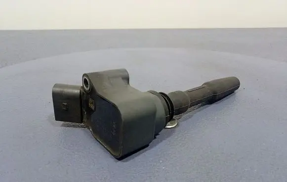 Audi RS Q8 High voltage ignition coil 06H905110L
