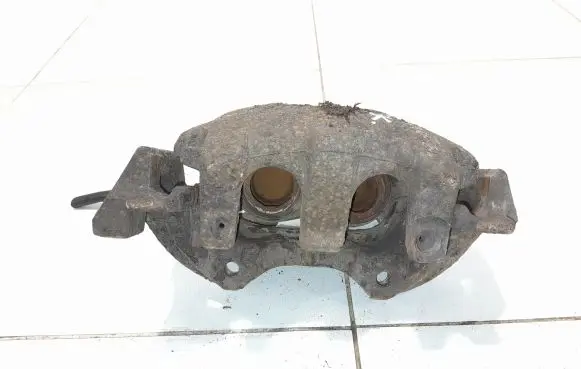Mercedes-Benz ML W164 Front brake caliper NOCODE