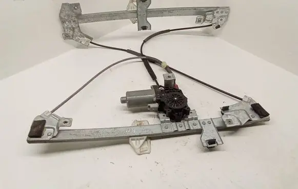 Citroen Berlingo Front door window regulator with motor 0130821763 30244L65