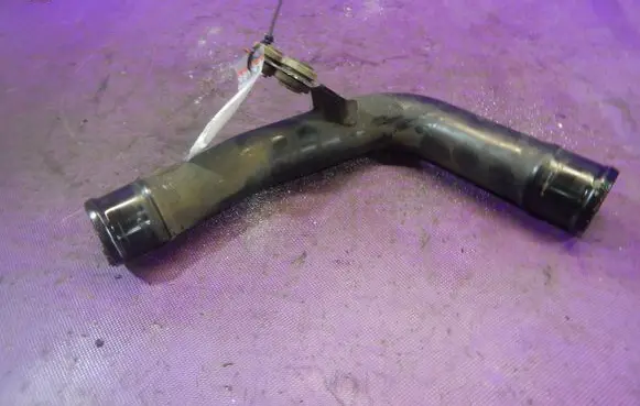 Mitsubishi Lancer VIII Intercooler hose/pipe