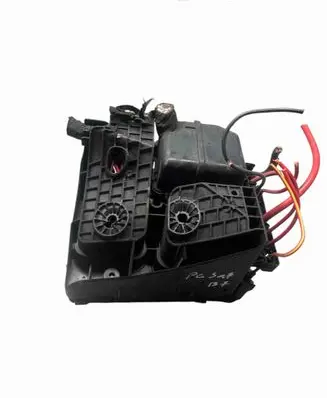 Volkswagen PASSAT B7 Fuse box set 3C0937125