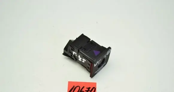 Passenger airbag on/off switch