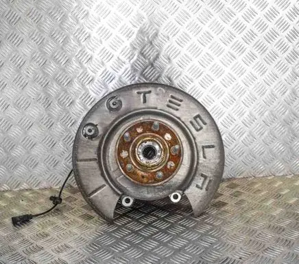Tesla Model S Rear wheel hub