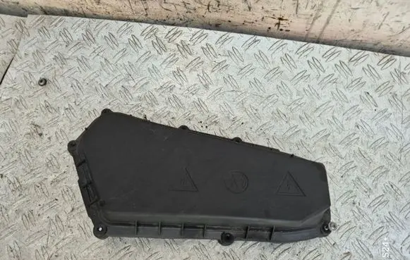 BMW 4 F32 F33 Fuse box cover 8509914 12908509914