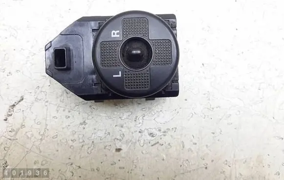 KIA Sportage Wing mirror switch