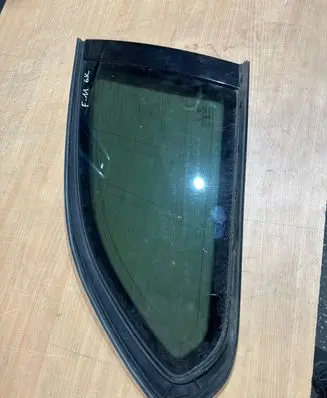 BMW 5 F10 F11 Rear side window