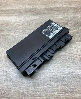 BMW 5 E60 E61 Comfort/convenience module 9136040 5WK49110