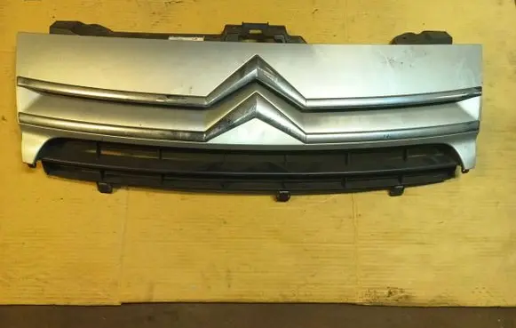 Citroen Jumpy Front grill 1497651077 1497645077 1497648077