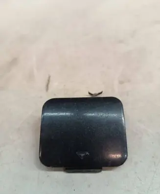 BMW 5 E39 Front tow hook cap/cover 9203