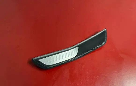 BMW 6 F06 Gran coupe Rear sill trim cover 8053577