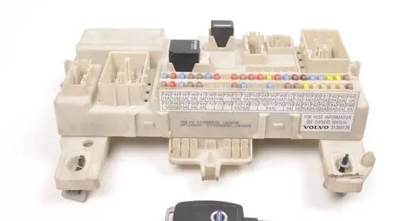 Volvo C70 Fuse box set 31268178