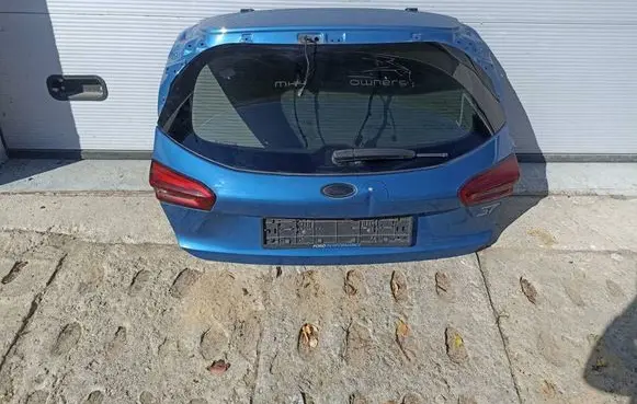 Ford Focus Tailgate/trunk/boot lid