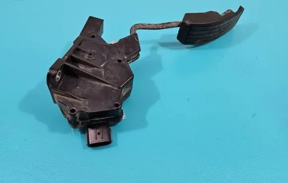 Subaru Tribeca Accelerator throttle pedal 198800-7620 IMPRK1399795