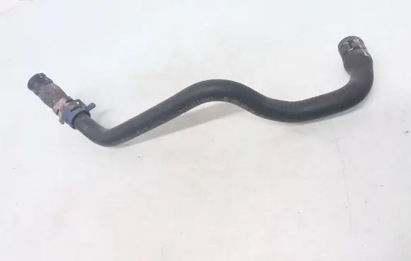 Volkswagen Golf III Engine coolant pipe/hose 1H0121109A