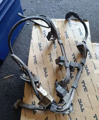 BMW 5 F10 F11 Handbrake wiring loom/harness 6113917492801 61139174928 9174928