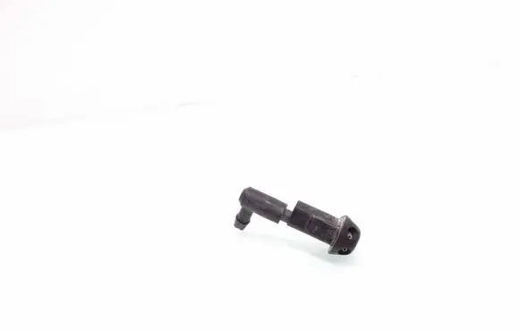 Windshield washer spray nozzle