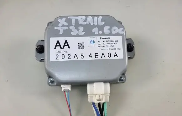 Nissan X-Trail T32 Camera control unit module 292A54EA0A