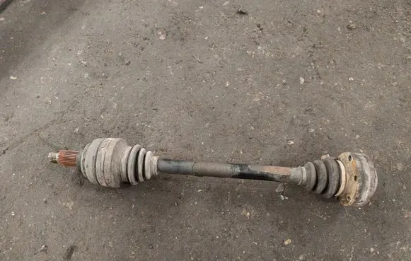 BMW X5 E53 Rear driveshaft 7500916