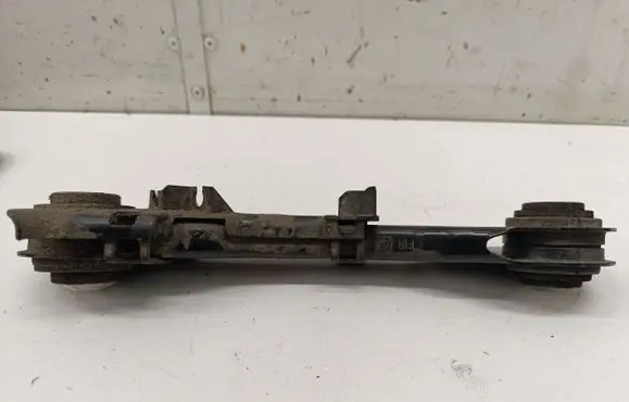 BMW 7 G11 G12 Rear upper control arm/wishbone 6867537