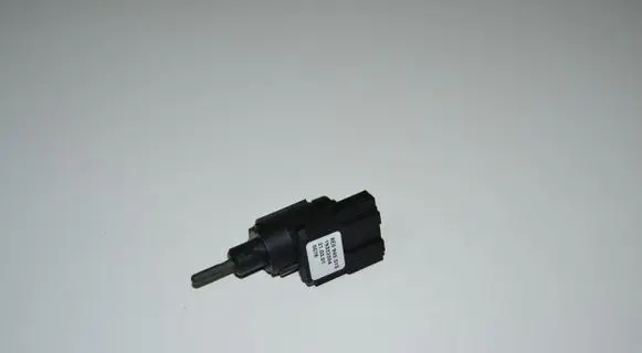Audi A4 S4 B6 8E 8H Brake pedal sensor switch 8E0945515