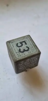 Volkswagen Caddy Other relay 141951253B