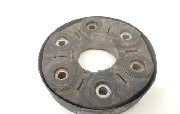 Skoda Octavia Mk2 (1Z) Rear prop shaft donut coupling/joint 1J0521127A