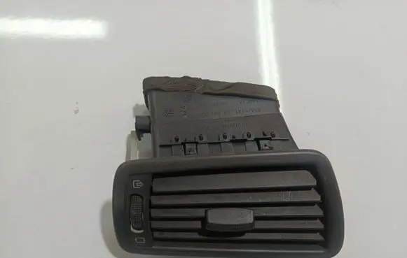 Citroen C8 Dash center air vent grill 1484109077