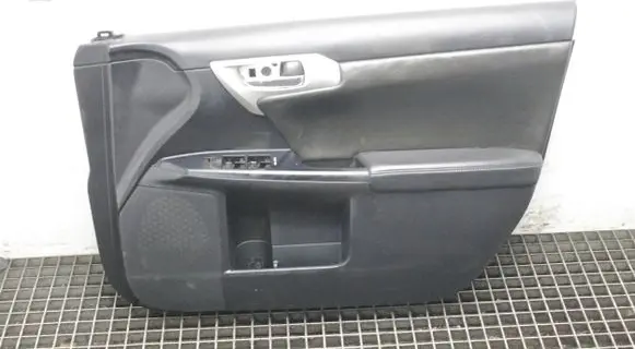 Lexus CT 200H Front door card panel trim 67611X1B19
