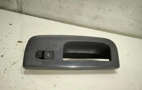 Volkswagen Sharan Electric window control switch 7M3867172B YM21A22843AAW