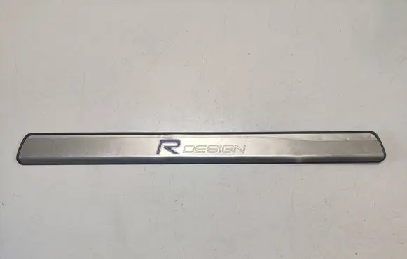 Volvo S60 Front sill trim cover 31391250