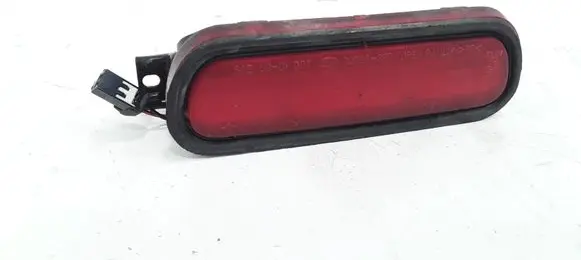 KIA Sorento Third/center stoplight 927003E0