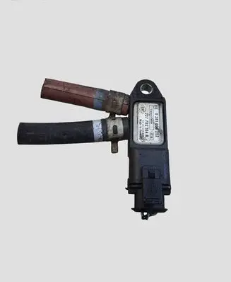 Mercedes-Benz A W176 Exhaust gas pressure sensor 0281006252