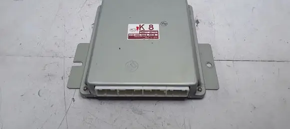 Subaru Legacy Engine control unit/module 22611AK770