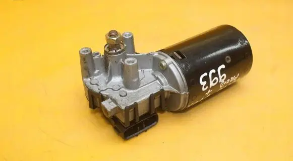Volvo V70 Wiper motor 0390241133