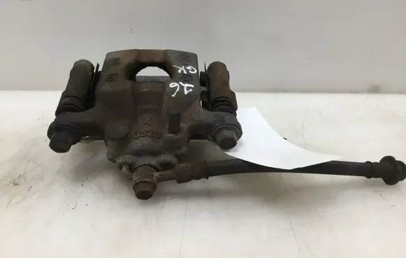 Nissan Juke I F15 Rear brake caliper 
