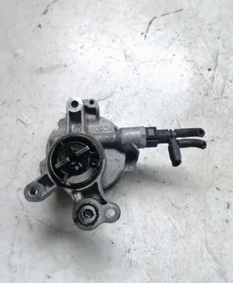 Ford Mondeo MK IV Vacuum pump D1651C2