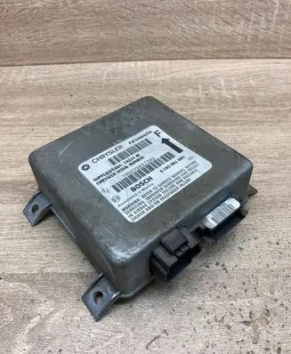 Chrysler Voyager Airbag control unit/module 04686256 0285001093