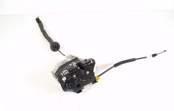Audi A8 S8 D4 4H Front door lock 8J2837015C